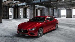 Renting Maserati Ghilbi